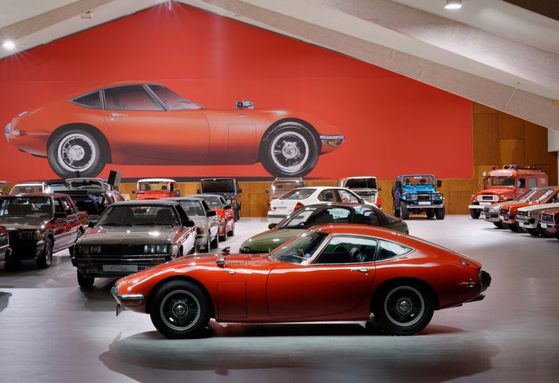 Toyota Filmhelden: Die Toyota Collection feiert automobile Movie-Stars und TV-Ikonen