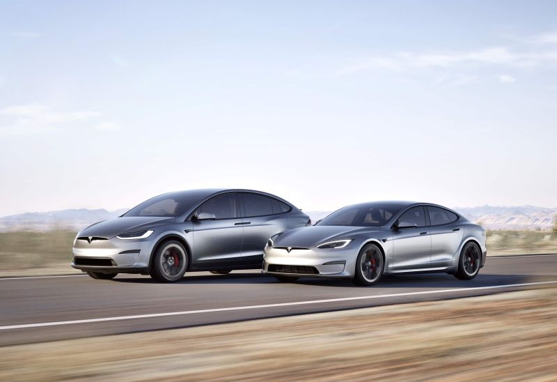 Tesla bringt überarbeitete Versionen von Model S und Model X in die Schweiz