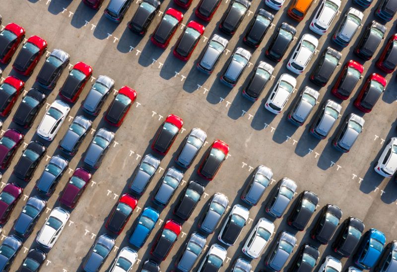 Auto-i-Dat: Mehr Halterwechsel im 3. Quartal 2025