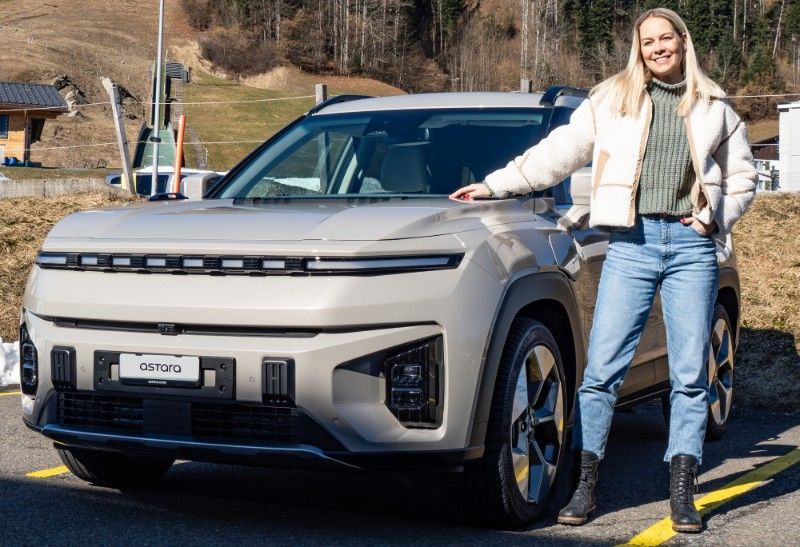 Linda Fäh ist neue Markenbotschafterin für KGM