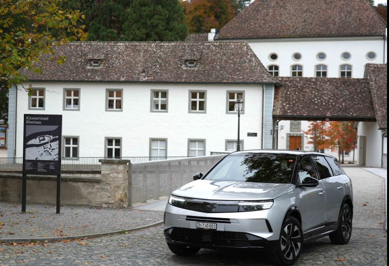 Potz Blitz: Opels neues Flaggschiff kann etwas