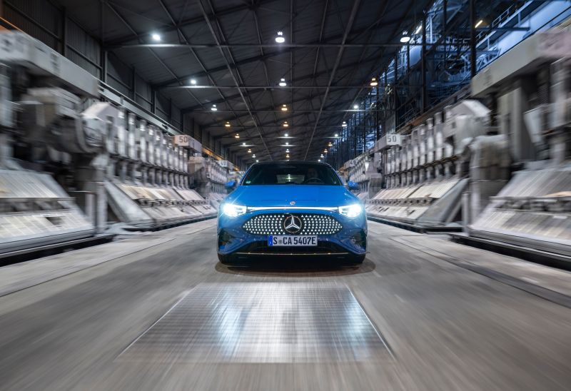 Mercedes-Benz und Hydro vertiefen ihre Partnerschaft