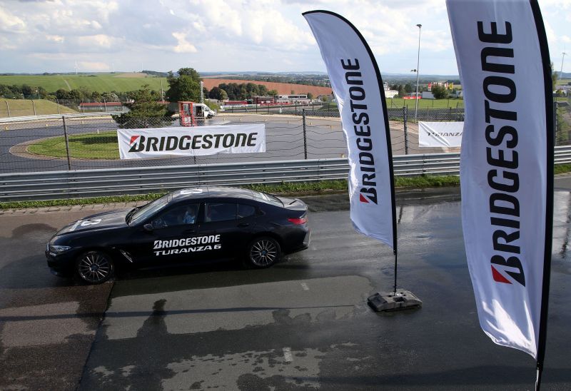Bridgestone: Leistungsstarkes Produktportfolio für die Mobilität der Zukunft
