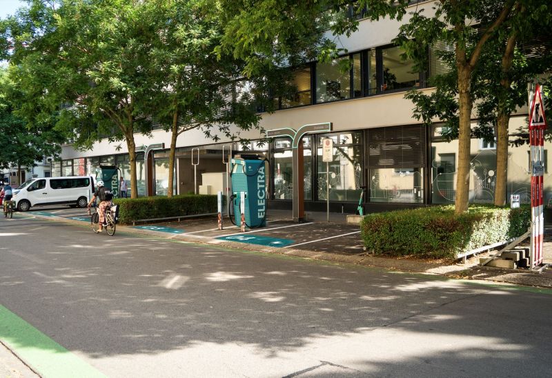 Ladeanbieter fordern mehr Wettbewerb in der Schweiz