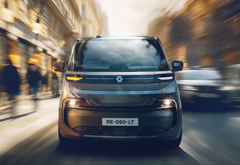Renault zeigt den neuen Trafic Van E-Tech electric als Serienmodell