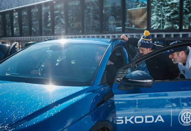 Škoda Schweiz verlängert Partnerschaft mit HC Davos 