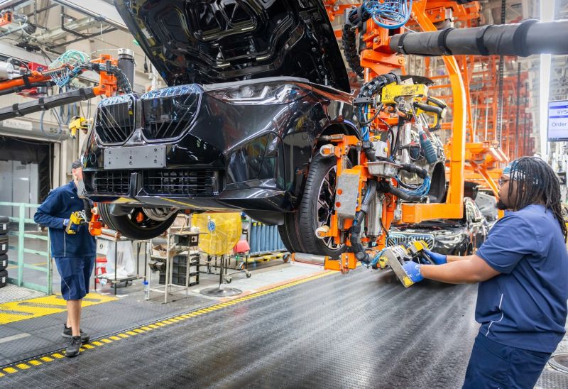 Krise auf Rädern: Warum die Halbjahresbilanzen der Autohersteller einbrechen