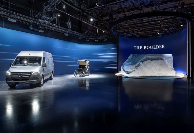 Mercedes-Benz zeigt Details des neuen Sprinter – und mehr