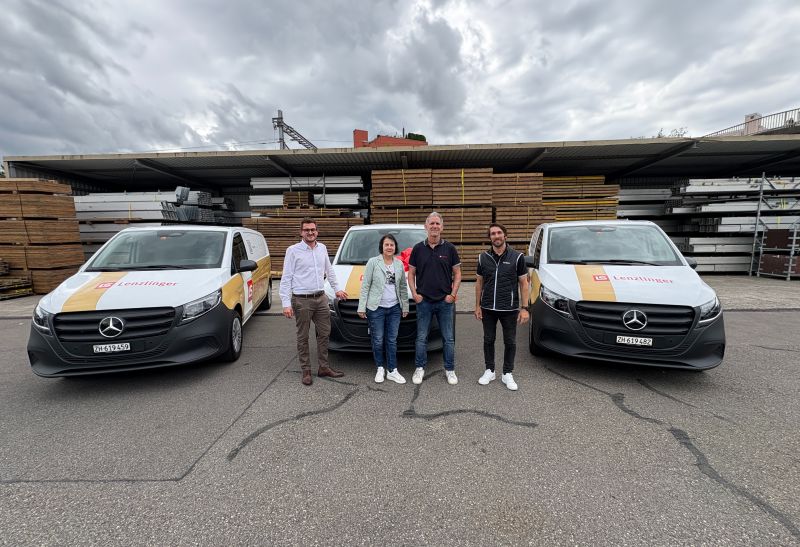 Post Company Cars übergibt Nutzfahrzeuge an die Lenzlinger Söhne AG