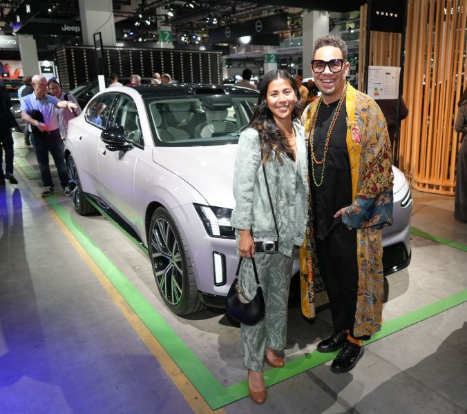 Zahlreiche Promis wie Marc Sway... YFYHsVO2kQiSyHT3IFCm.jpeg