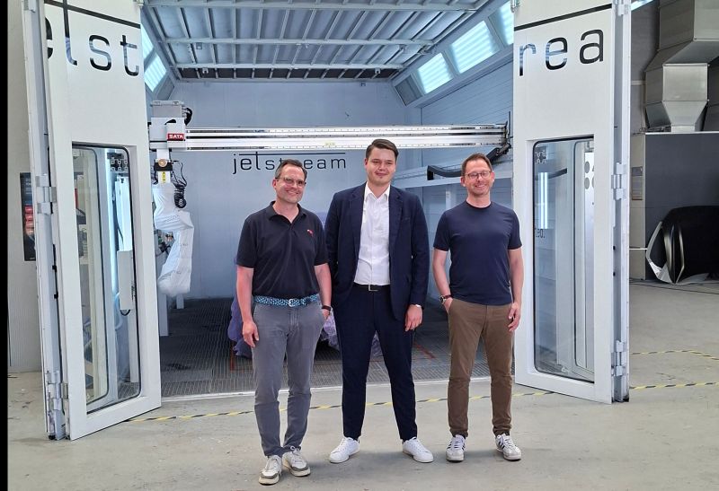 Glasurit initiiert Pilotprojekt für Lackierroboter im DACH-Raum