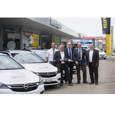 EgoKiefer fährt 14 neue Opel Astra Sports Tourer