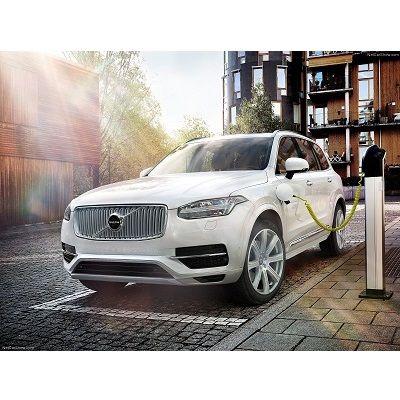 Volvo führt bei den Plug-in Hybrid-Verkäufen in der Schweiz 2016 