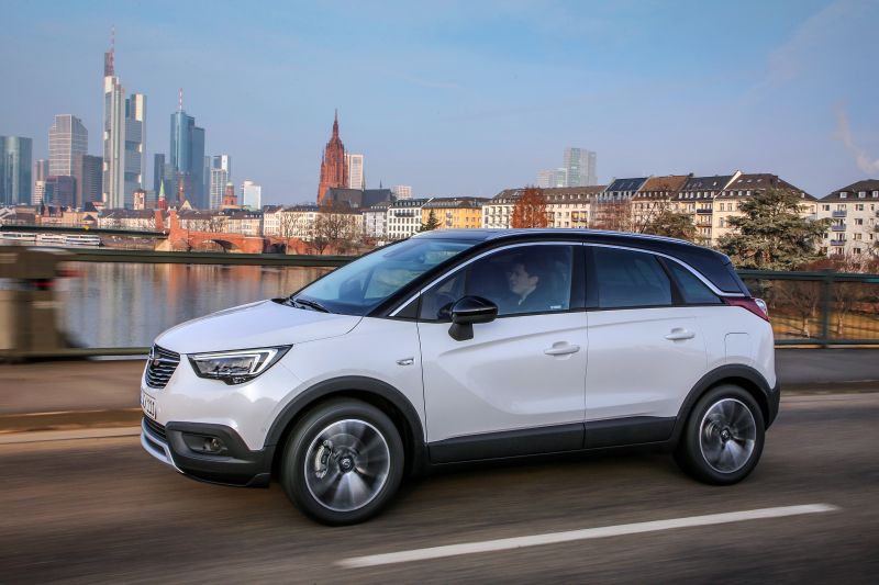 Opel Crossland X: Unerwartete Genfer Premiere