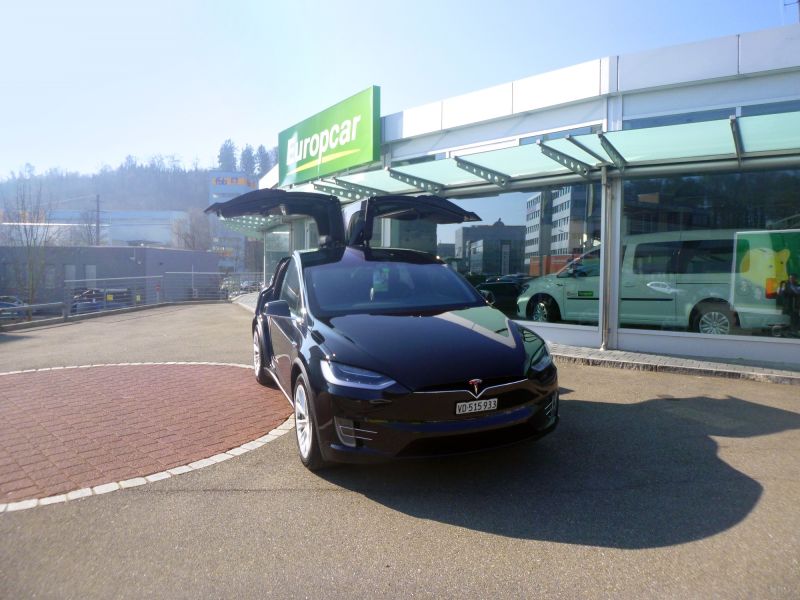 Europcar vermietet seit kurzem das Tesla Model X