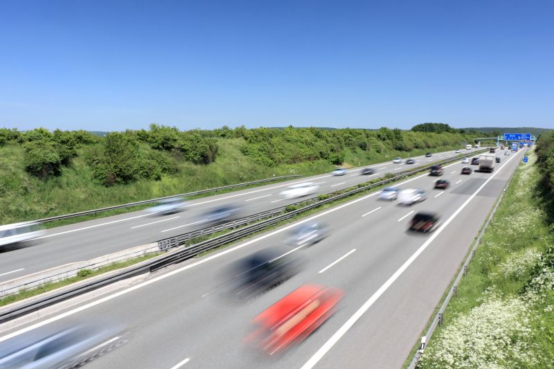   Neuartiges Auto-Versicherungsmodell: Zahle nur, was du fährst