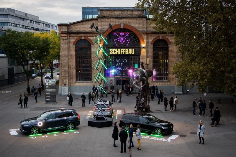   Volvo Art Session: Von Menschen und Technik