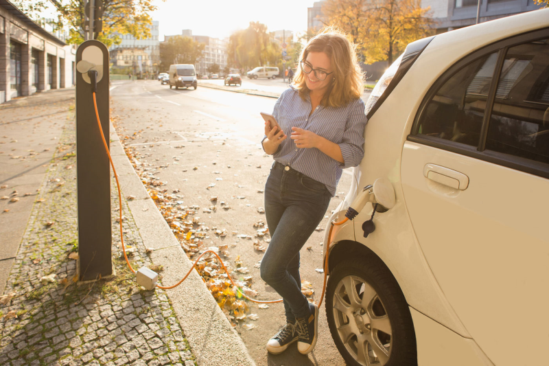 Jeder zweite in der Schweiz will ein E-Auto kaufen