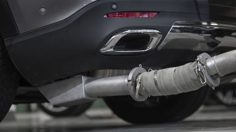   Studie zu CO2-Grenzwerten: Autobauern drohen 3,3 Milliarden Euro Strafe