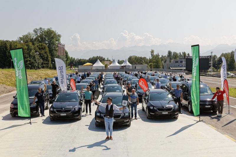 Fährt die Schweizer Coca-Cola-Flotte bald mit 100% Biogas?