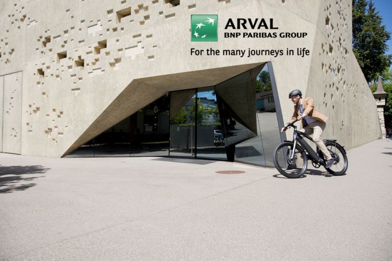 Stromer und Arval lancieren Full-Service-Leasing für Speed Pedelecs in der Schweiz