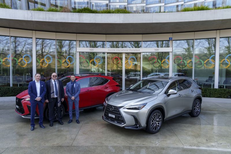 IOC erhält 17 Lexus NX 450 h+