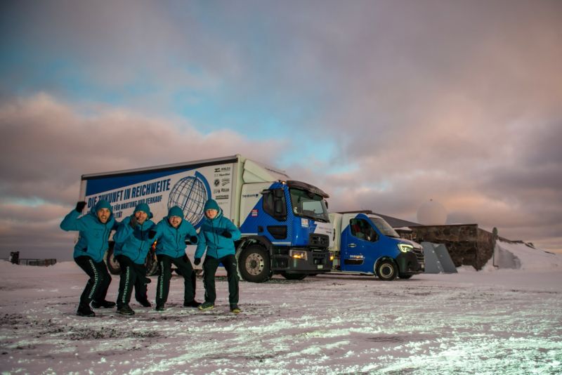 Thomann Nutzfahrzeuge AG: Mit zwei Renault E-Nutzfahrzeugen ans Nordkap