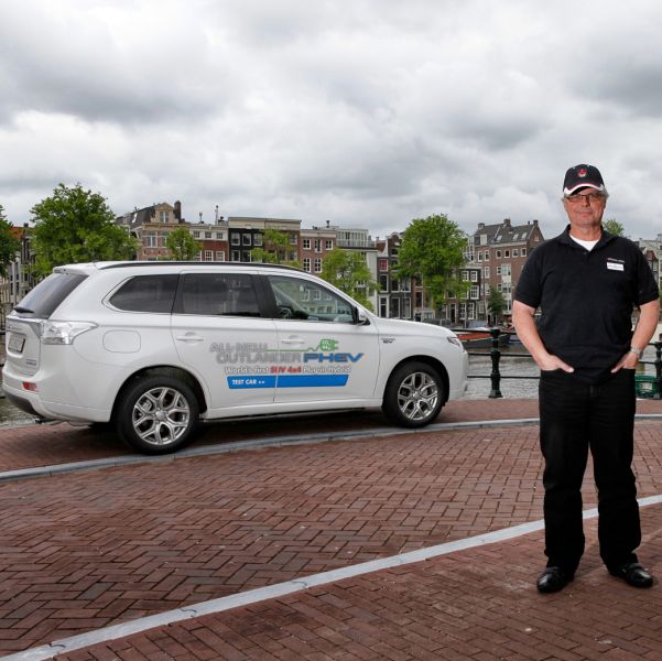   Outlander PHEV: In einem Rutsch von Härkingen nach Amsterdam 