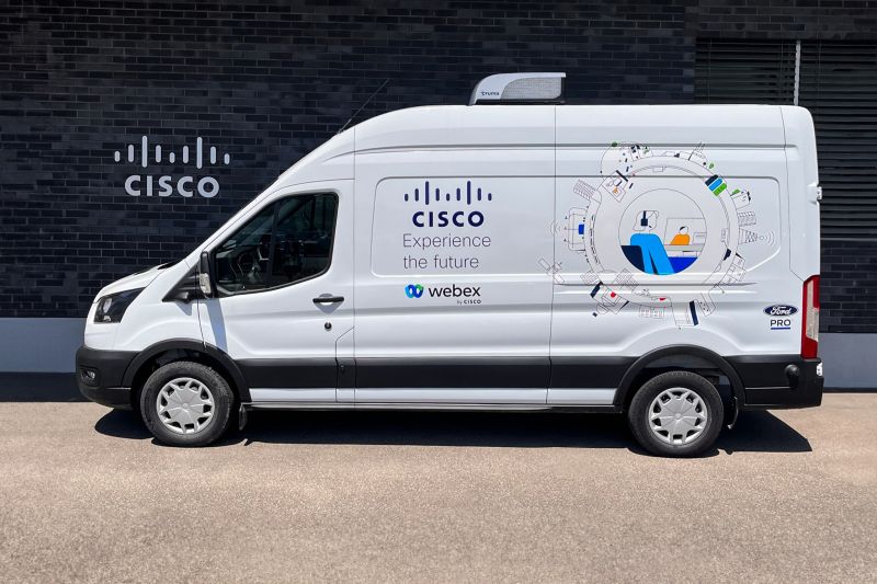   Cisco, Ford und Sortimo statten Ford E-Transit mit modernster Hybrid-Work-Technik aus