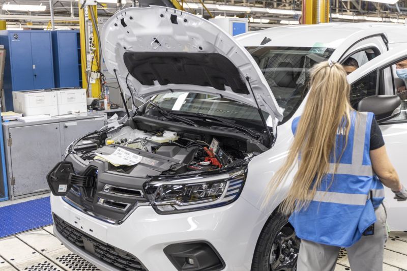   Zu Besuch im Renault Nutzfahrzeug-Werk in Maubeuge