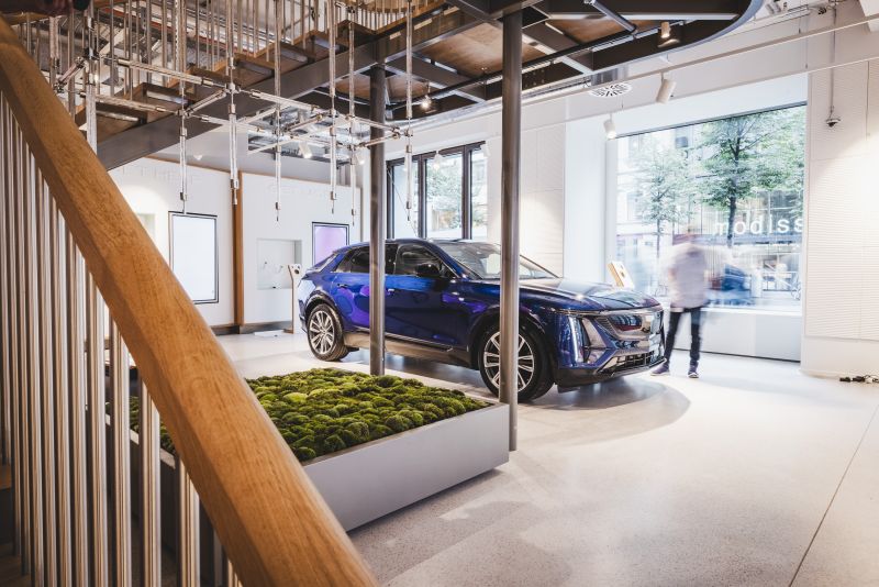   Cadillac eröffnet Experience Center in Zürich