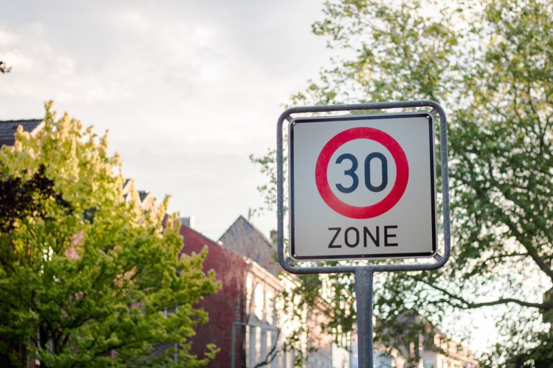   BFU-Forum Strassenverkehr: Mehr Tempo 30, mehr Sicherheit für alle