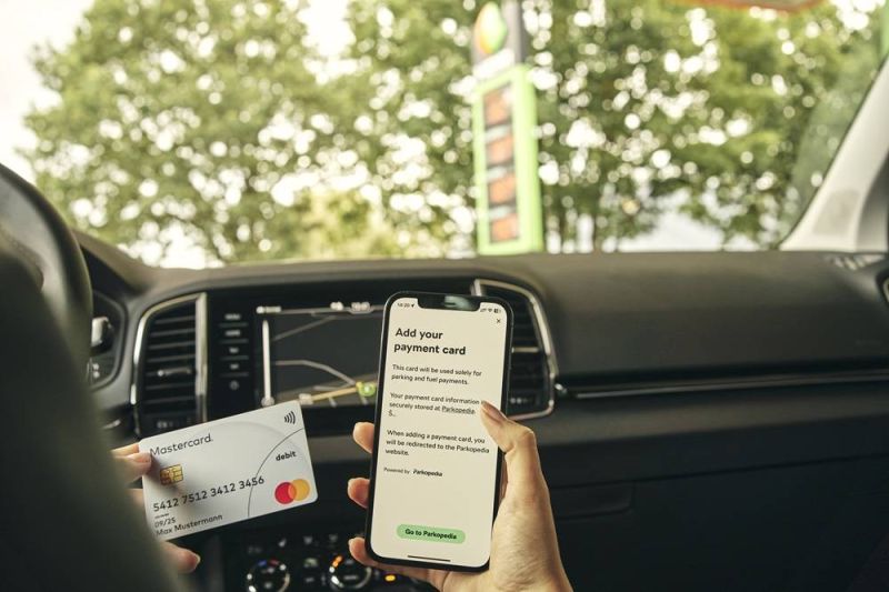   Mastercard und Skoda: Sprit über Infotainmentsystem bezahlen