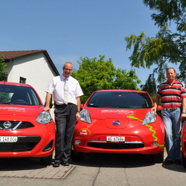 Daru-Wache kontrolliert mit dem Nissan Micra