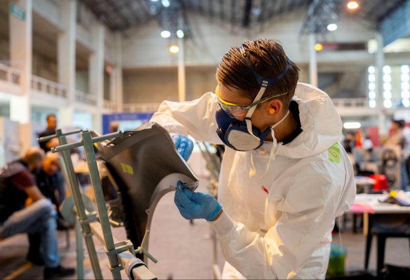 Surventis unterstützt als Partner der WorldSkills das Fahrzeuglackierhandwerk