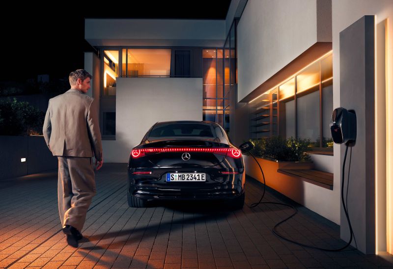 Mercedes-Benz optimiert das Laden zu Hause mit dynamischen Strompreisen