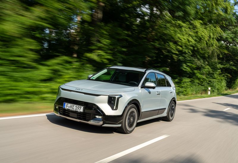 Kia Niro startet in der Schweiz als effizienter Hybrid