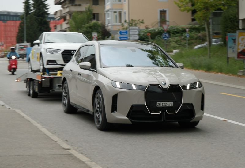 Praxistest: So viel Zugkraft haben E-Autos