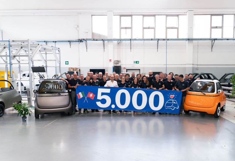 Meilenstein in Turin: Microlino knackt die 5000er-Marke 