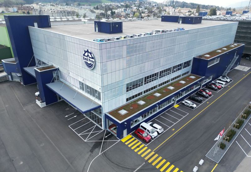 Emil Frey AG bündelt Prozesse im neuen Fahrzeugaufbereitungscenter Safenwil