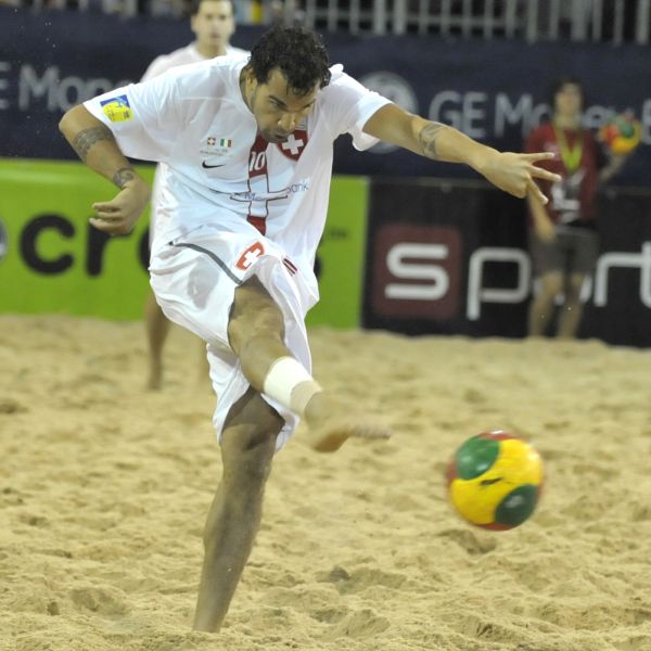 Continental wird Co-Sponsor der Suzuki Beach Soccer League