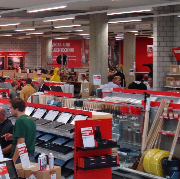 Erster Würth Megastore in Bassersdorf eröffnet