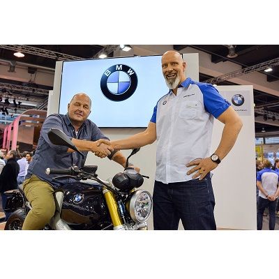 Neue Partnerschaft von TCS Training & Events und BMW Motorrad Schweiz