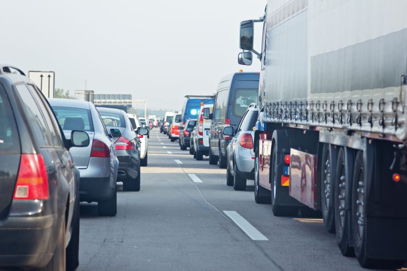 «Autobahn-Knigge» für flüssigen Verkehr