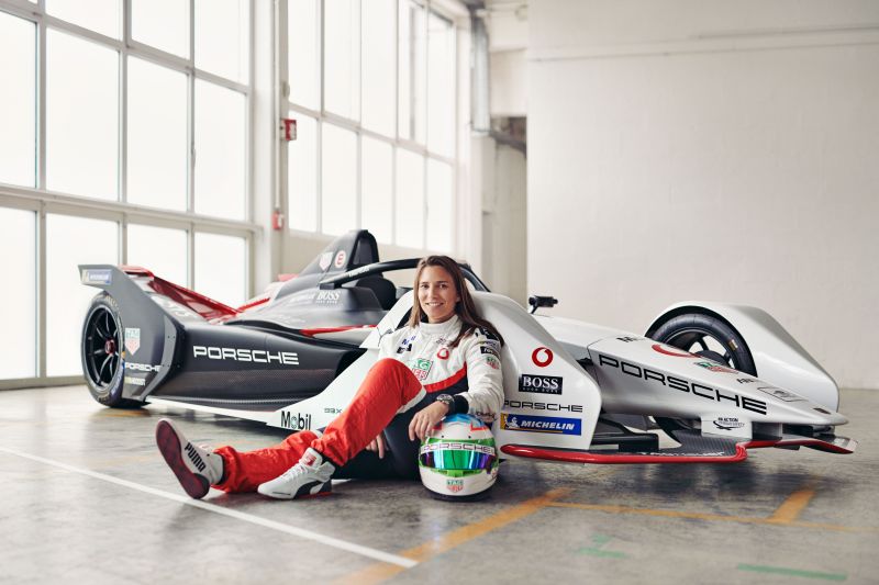 Schweizerin De Silvestro fährt neu für das Formel-E-Projekt von Porsche