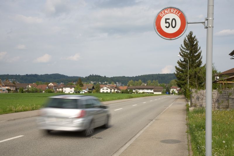 Unangepasste Geschwindigkeit ausserorts fordert noch zu viele Tote 