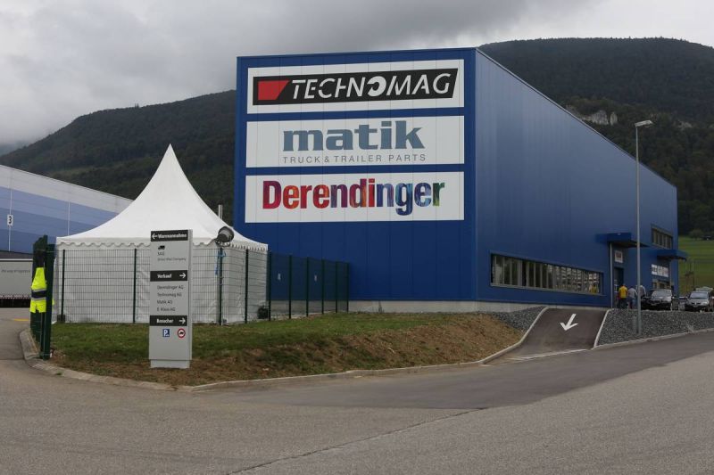 Technomag- und Derendinger-Filialen bleiben geöffnet