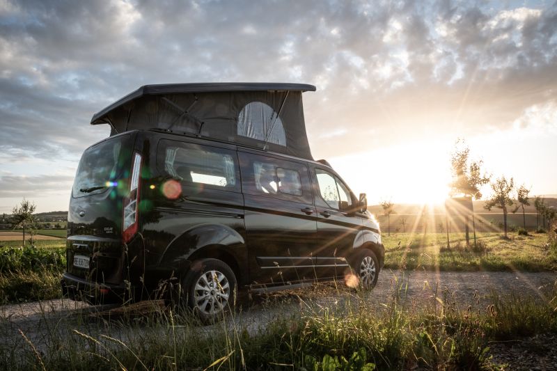 Sortimo baut Vans um und stellt S-Camper mit Ford vor