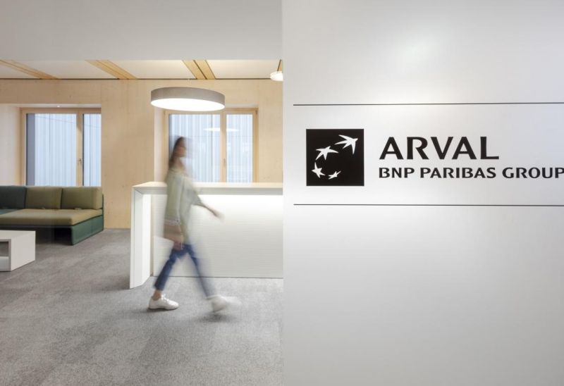   Arval kombiniert mit Arval Flex die Vorteile von Miete und Full-Service-Leasing