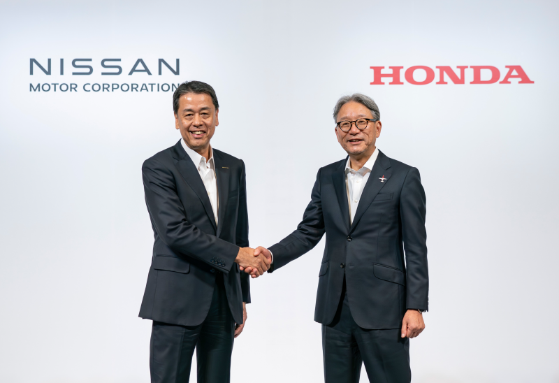 Honda und Nissan blasen Fusion ab